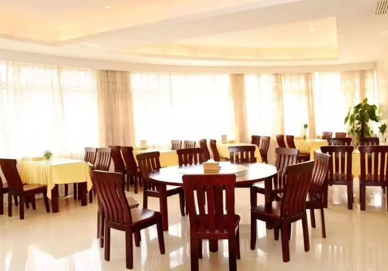 Hotelli Greentree Inn Suzhou Zhangjiagang Daxin Town Pingbei Road Express