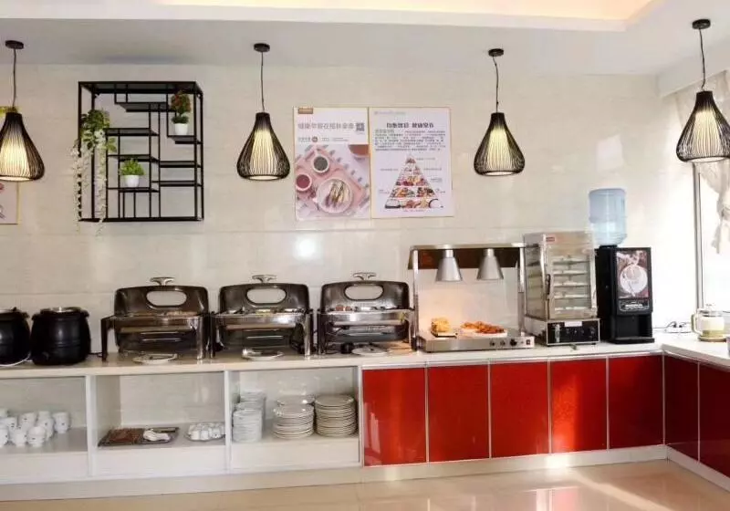 Hotelli Greentree Inn Suzhou Zhangjiagang Daxin Town Pingbei Road Express