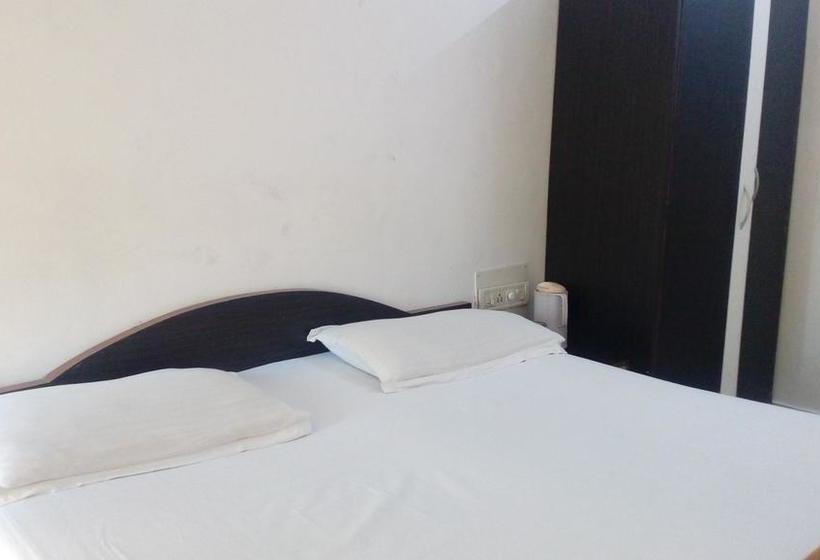 Szálloda Rajdhani Resort Lonavala