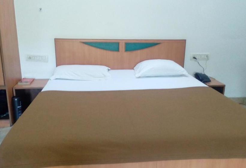 Szálloda Rajdhani Resort Lonavala