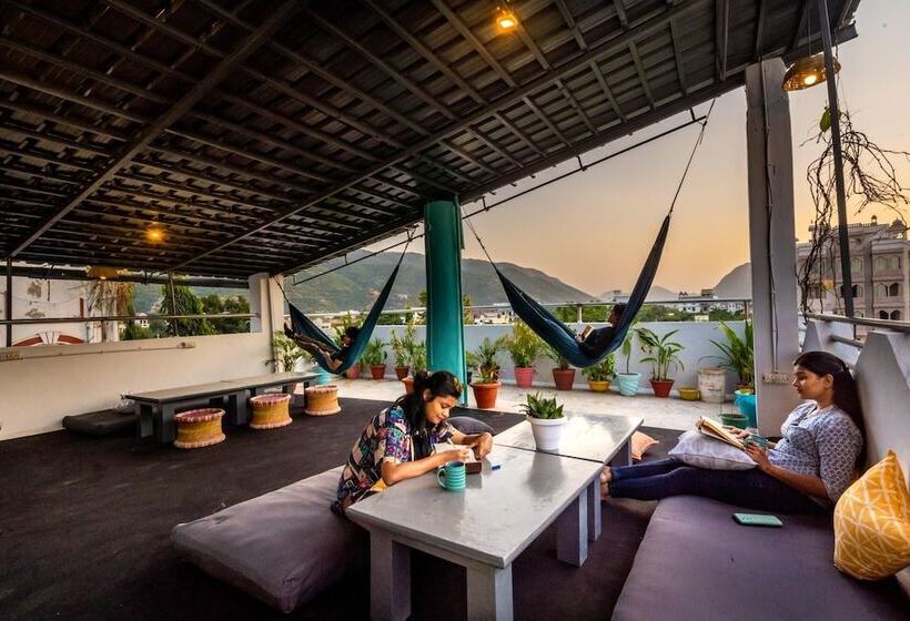 فندق صغير Zostel Pushkar