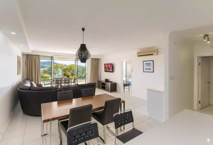 Lagoon Apartments On Hamilton Island By Hiha