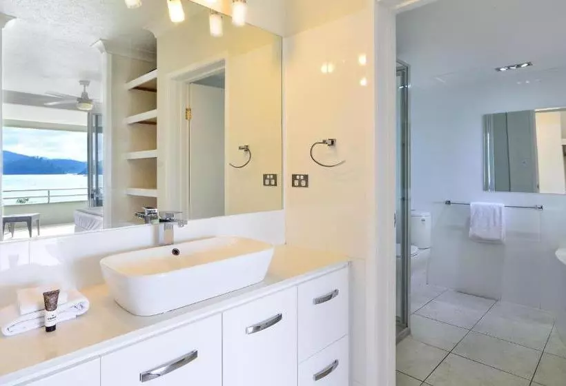 Lagoon Apartments On Hamilton Island By Hiha