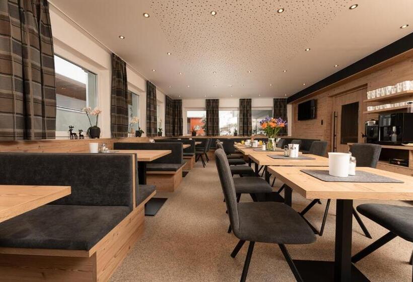 مبيت وإفطار Pension Sonnenheim