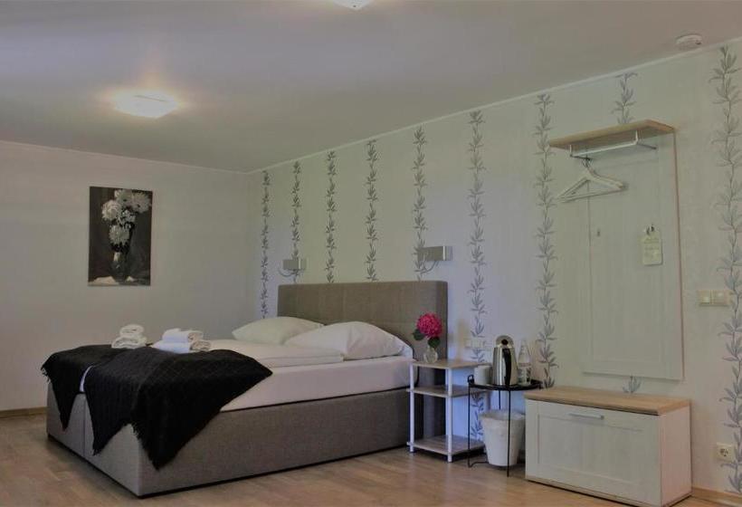 Hotel Lettisches Haus