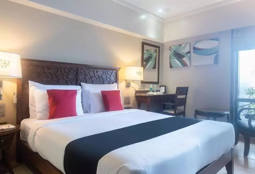 ホテル Oyo Premium Nh 8 Dahisar Mumbai