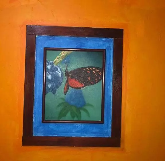 La Palapa Hut Nature Hostel