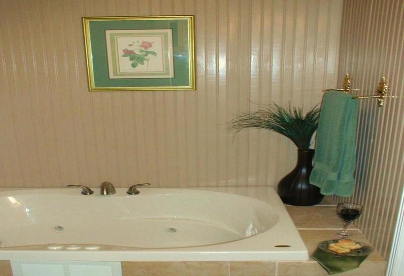 Pomegranate House & Cottages B&b