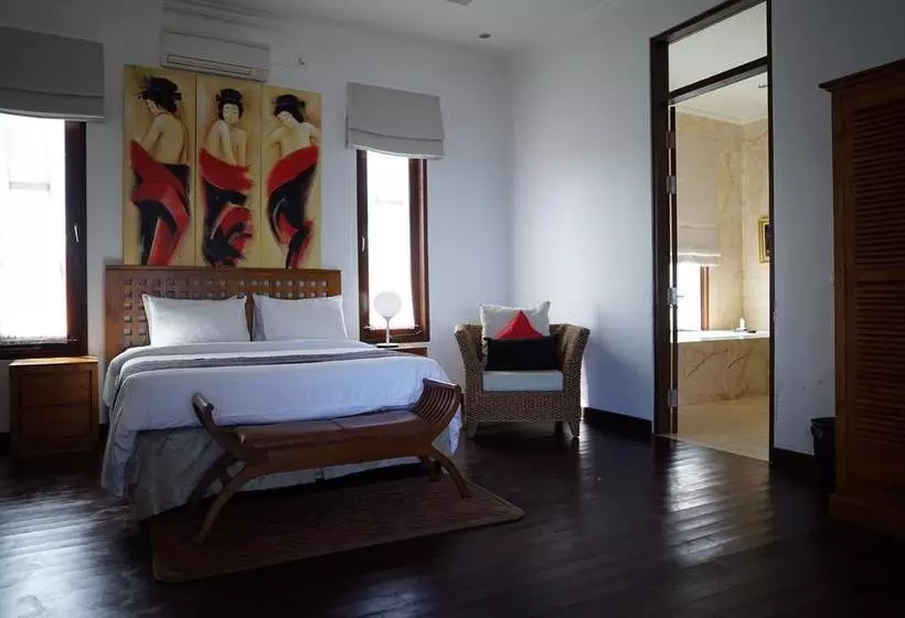 استراحتگاه Indigo Dream Surf & Holiday Retreat