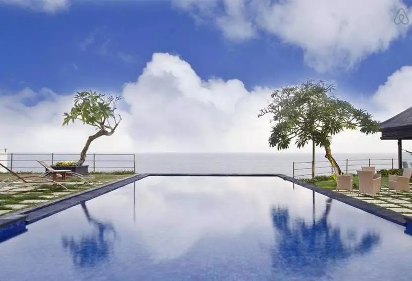 استراحتگاه Indigo Dream Surf & Holiday Retreat