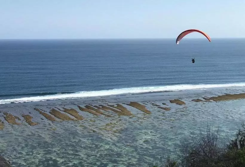 استراحتگاه Indigo Dream Surf & Holiday Retreat