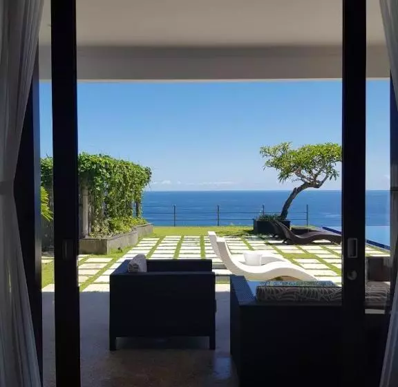 استراحتگاه Indigo Dream Surf & Holiday Retreat