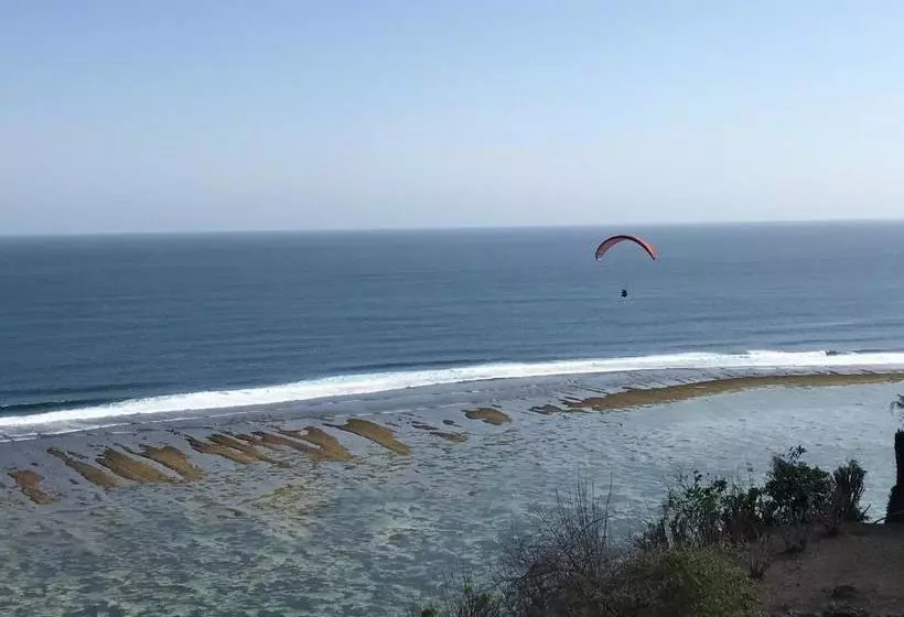 استراحتگاه Indigo Dream Surf & Holiday Retreat