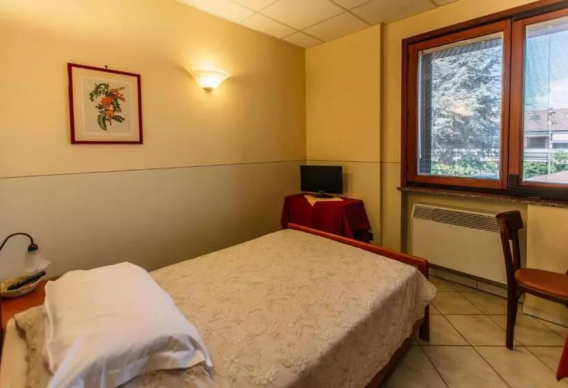 ベッドアンドブレックファースト Abba Camere