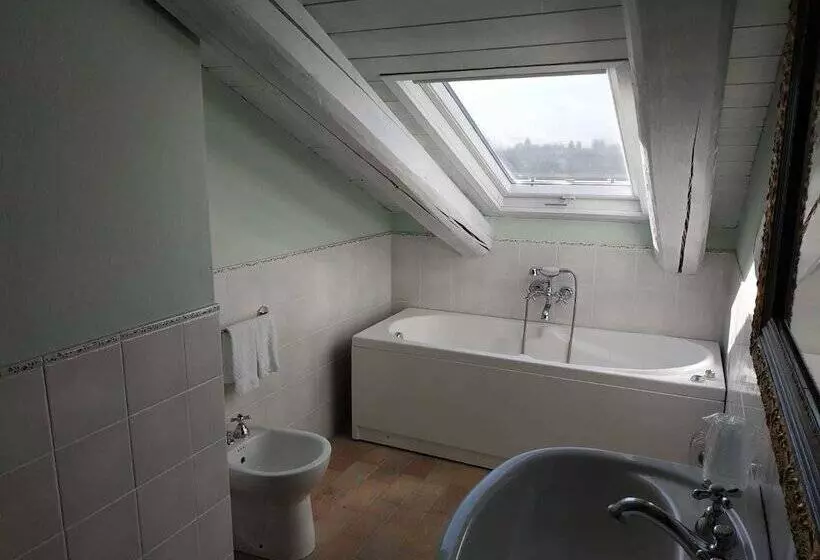 تختخواب و صبحانه Casa Tentoni Guest House
