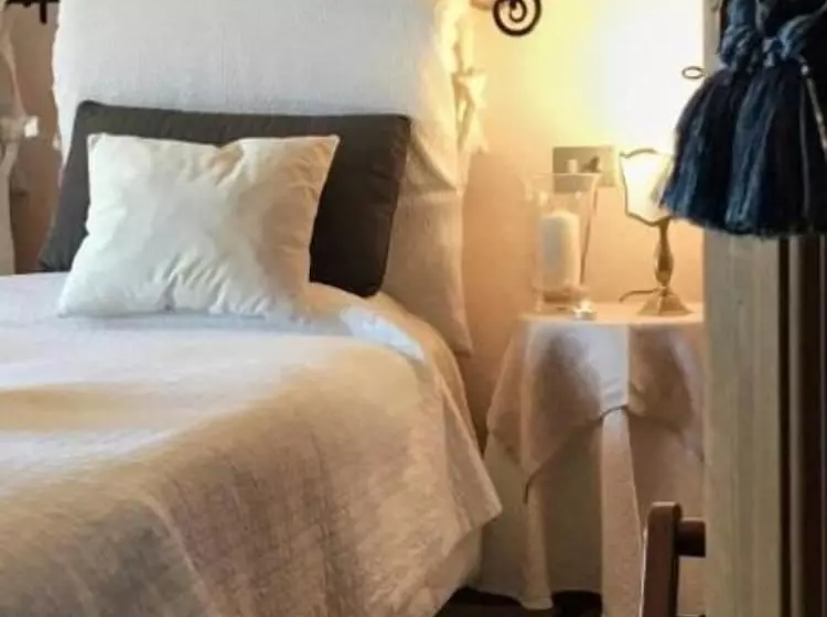 تختخواب و صبحانه Casa Tentoni Guest House