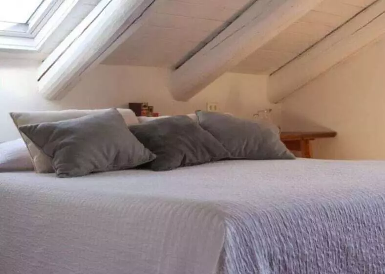 تختخواب و صبحانه Casa Tentoni Guest House