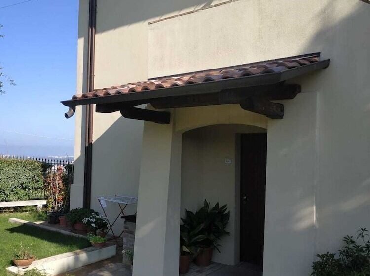 تختخواب و صبحانه Casa Tentoni   Guest House