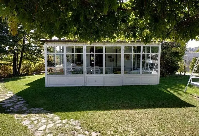 تختخواب و صبحانه Casa Tentoni Guest House