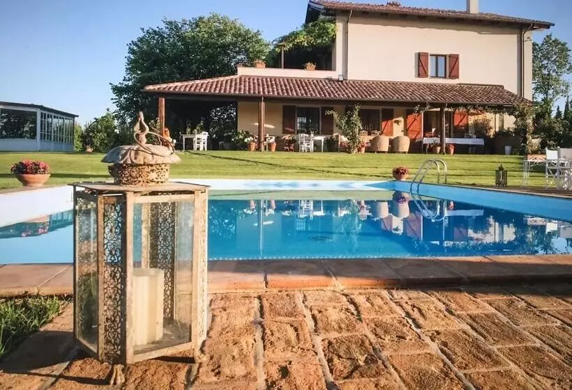 تختخواب و صبحانه Casa Tentoni Guest House