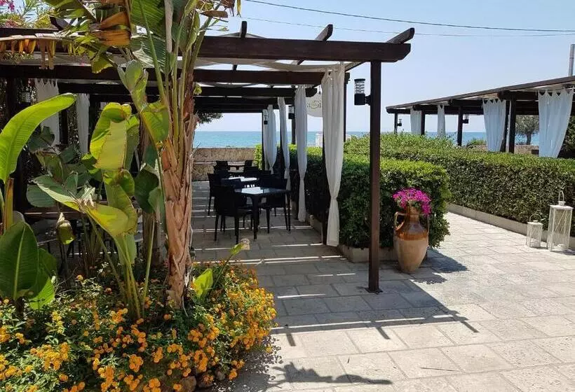 Aamiaismajoitus (B&B) La Giara Resort