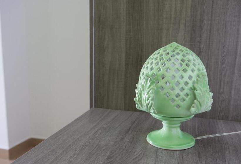 ベッドアンドブレックファースト La Giara Resort