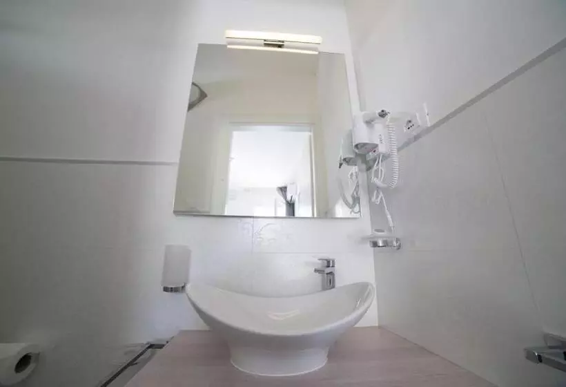 Aamiaismajoitus (B&B) La Giara Resort