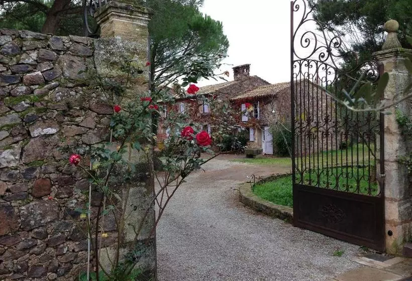 ベッドアンドブレックファースト Le Mas Du Centaure