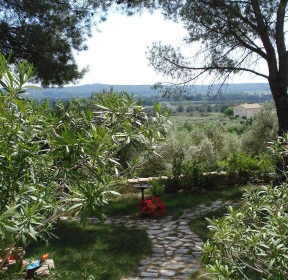 ベッドアンドブレックファースト Lou Ventoulet