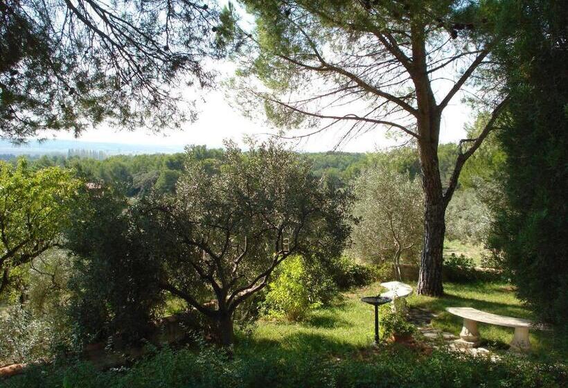 ベッドアンドブレックファースト Lou Ventoulet