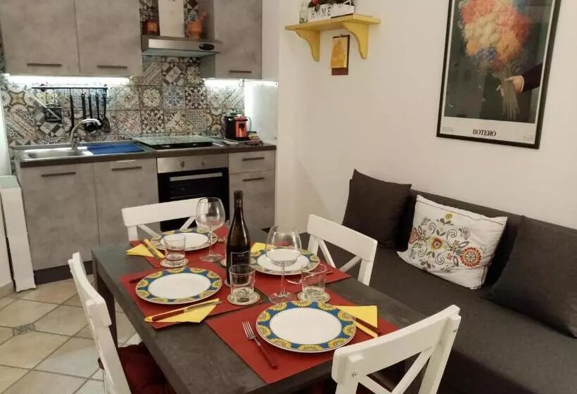 تختخواب و صبحانه Molo Di Levante Rent Apartment