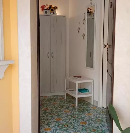 تختخواب و صبحانه Molo Di Levante Rent Apartment