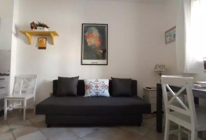 تختخواب و صبحانه Molo Di Levante Rent Apartment