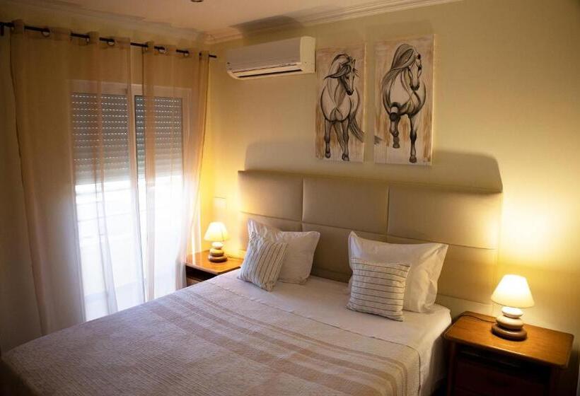 Отель Rural Rocha Da Gralheira