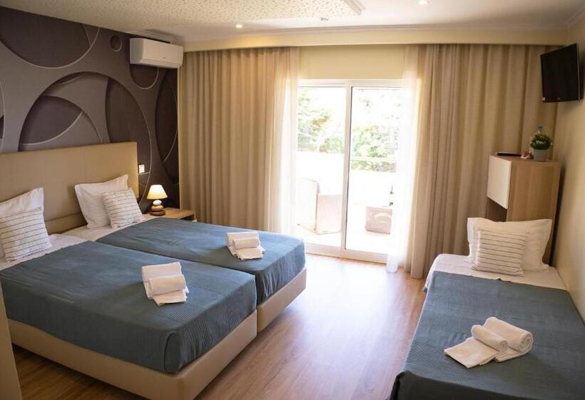 Отель Rural Rocha Da Gralheira