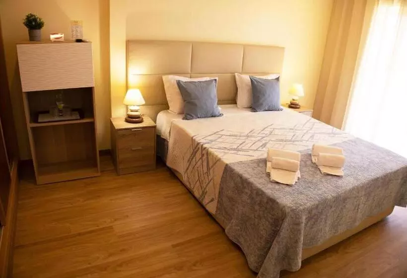 ホテル Rural Rocha Da Gralheira