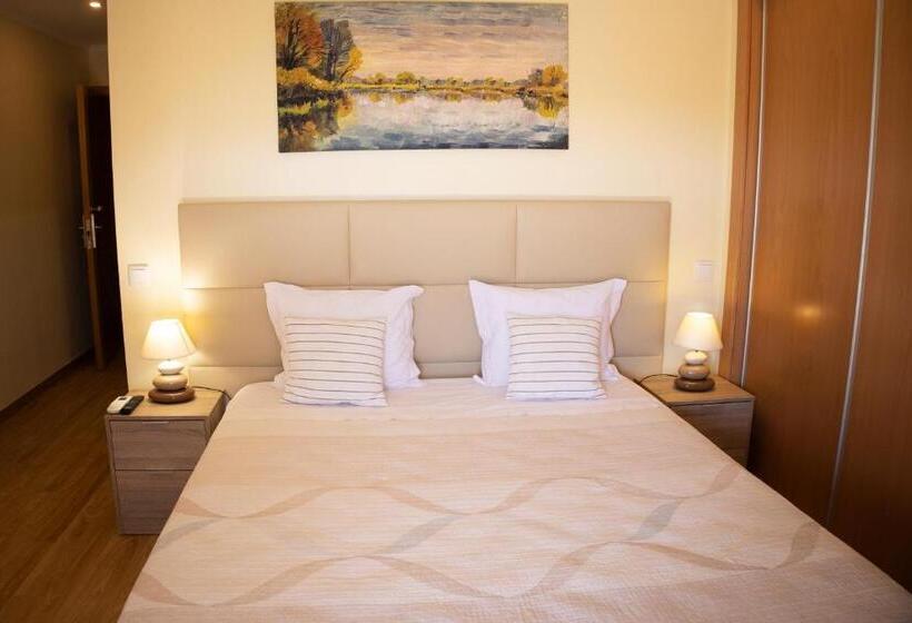 Отель Rural Rocha Da Gralheira