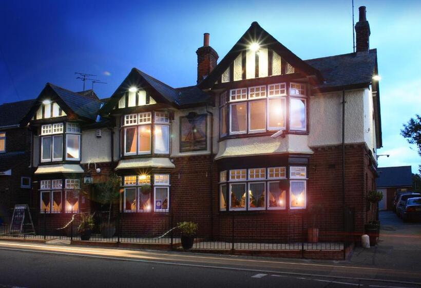 בית מלון כפרי The Oyster Smack