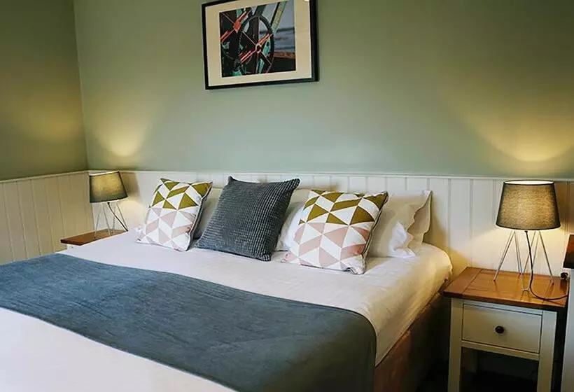 Hotelli The Oyster Smack