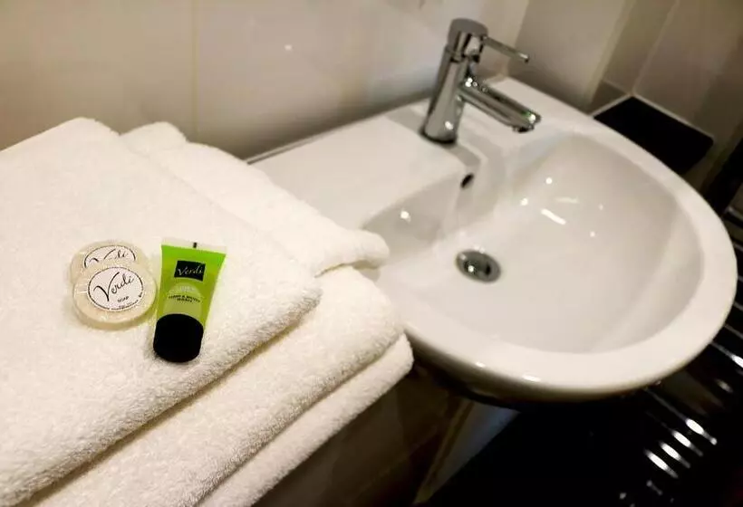 Hotelli The Oyster Smack