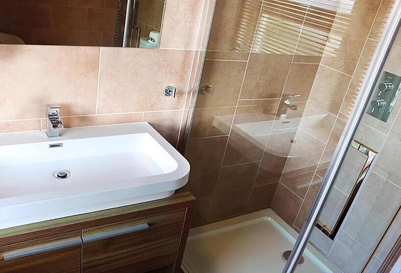 בית מלון כפרי The Oyster Smack