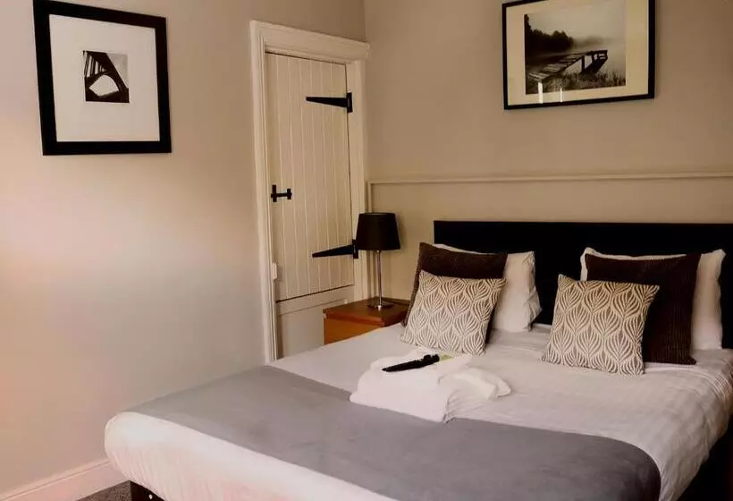 Hotelli The Oyster Smack