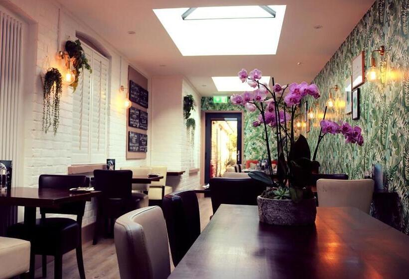 בית מלון כפרי The Oyster Smack