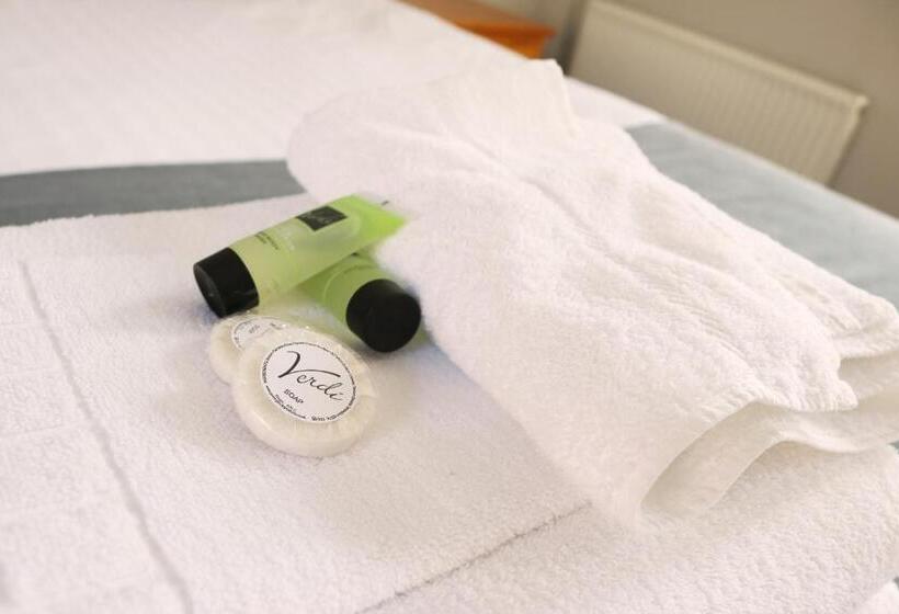 בית מלון כפרי The Oyster Smack