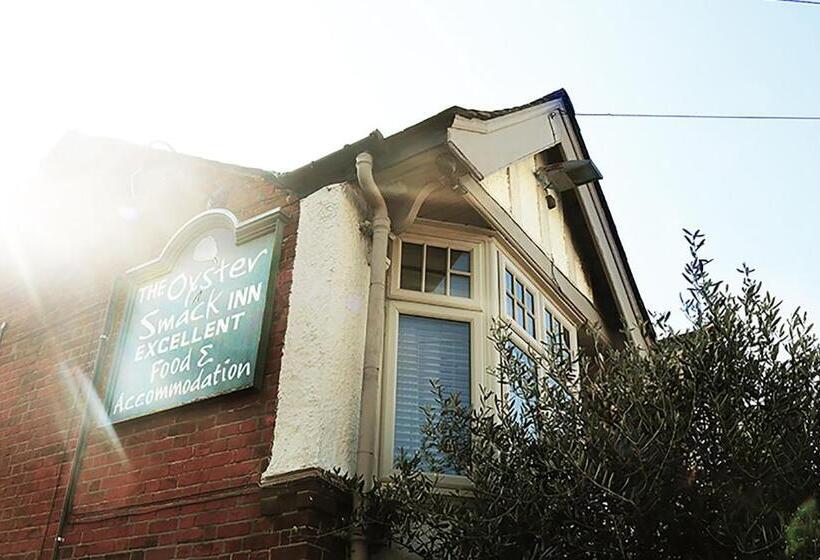 בית מלון כפרי The Oyster Smack