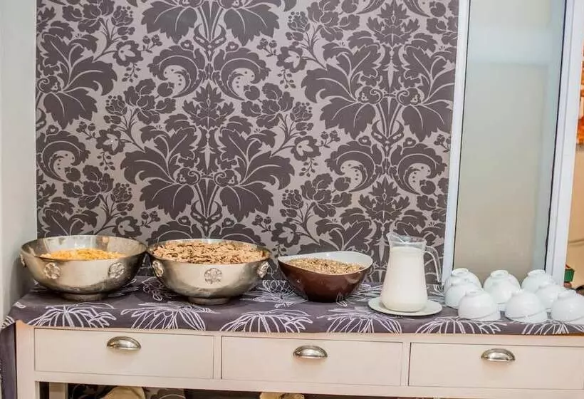 هتل Village Boutique