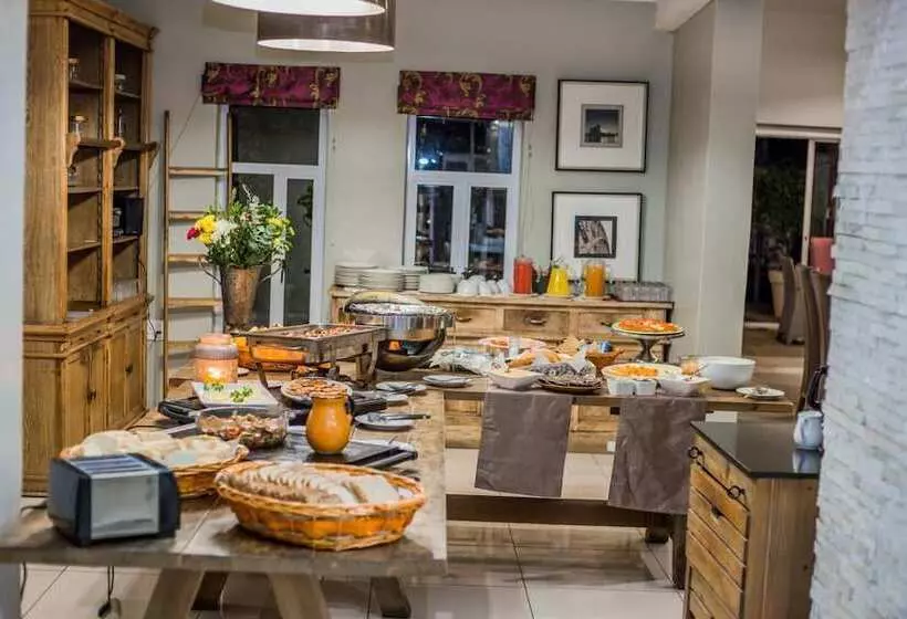 هتل Village Boutique