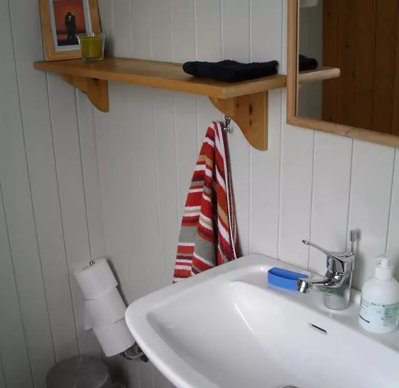 Hvammsgerdi Bed And Breakfast