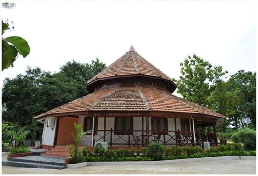 Nga Laik Kan Tha Eco Resort Nay Pyi Taw