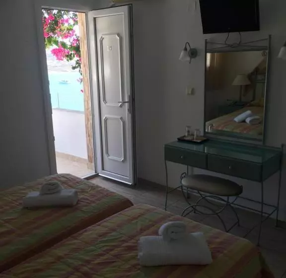 هتل Vana Holidays